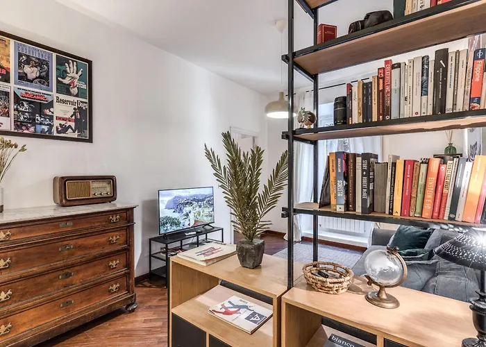 Апартаменты Elegant Two Bedroom Apartment-colosseum Рим