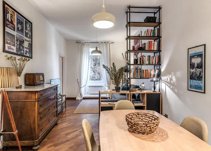 Апартаменты Elegant Two Bedroom Apartment-colosseum *